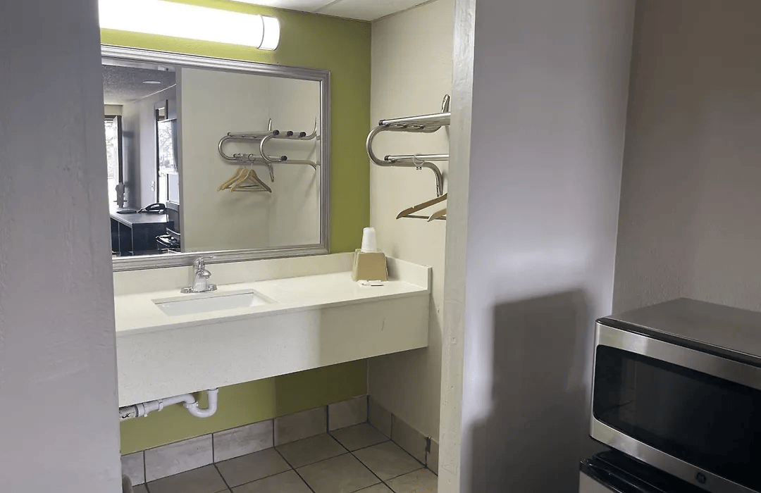Modern Wash Basin